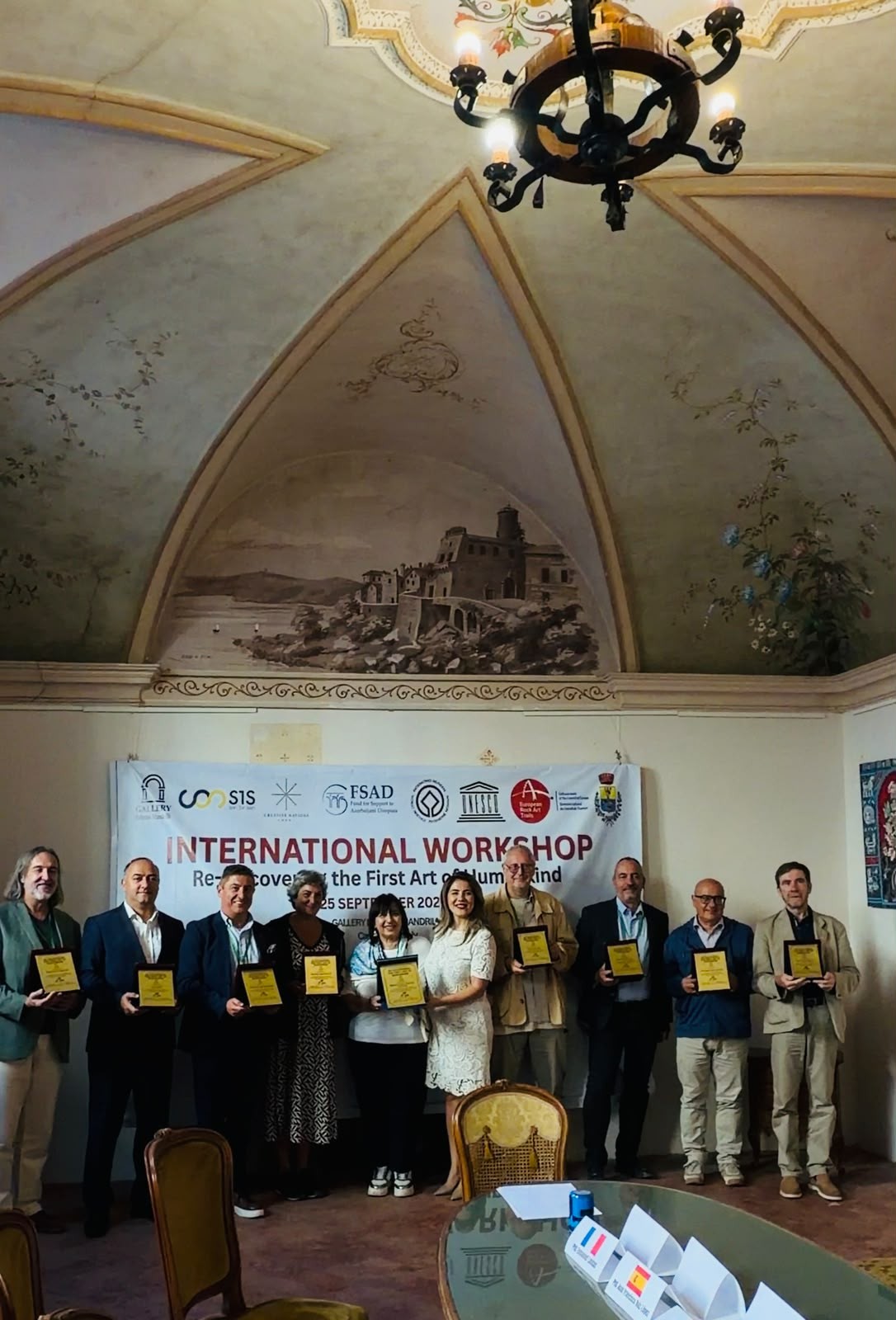 İtaliyada Azərbaycanın qədim qayaüstü sənət irsi tanıdılıb - FOTOLAR